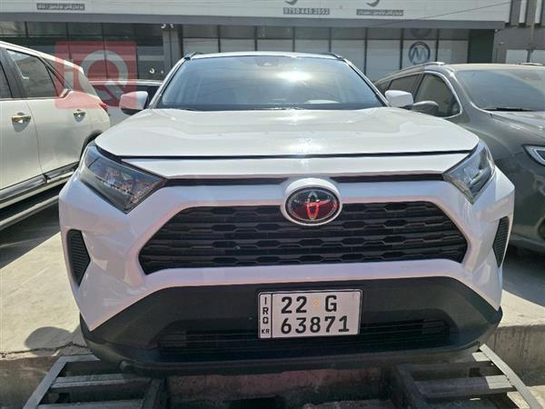 Toyota for sale in Iraq